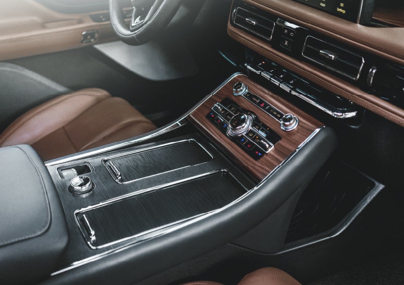 The front center console of a 2024 Lincoln Aviator® SUV is shown | Ed Morse Lincoln in Muscatine IA